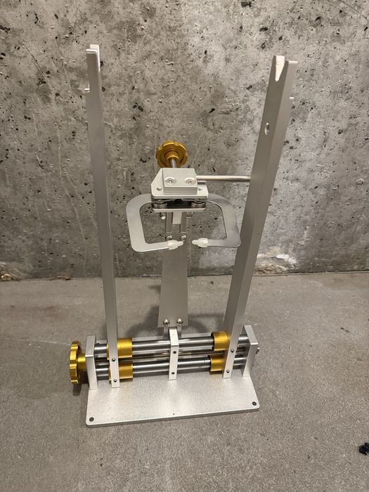 Centrownica do kół rowerowych Roxar Toopre z Zegrami