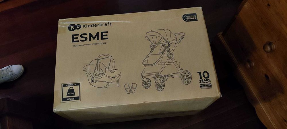 Vendo Trio Kinderkraft Esme NOVO – Caixa Fechada - Preto/Dourado