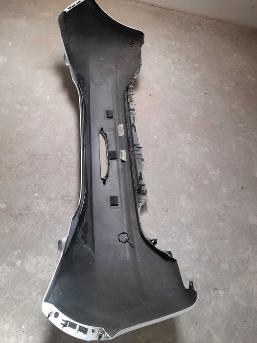 Para choques traseiro peugeot 208