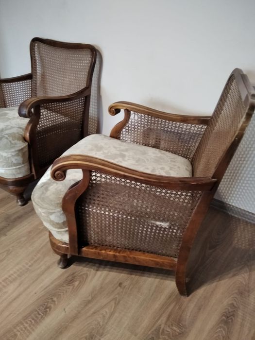 Stare fotele antyki