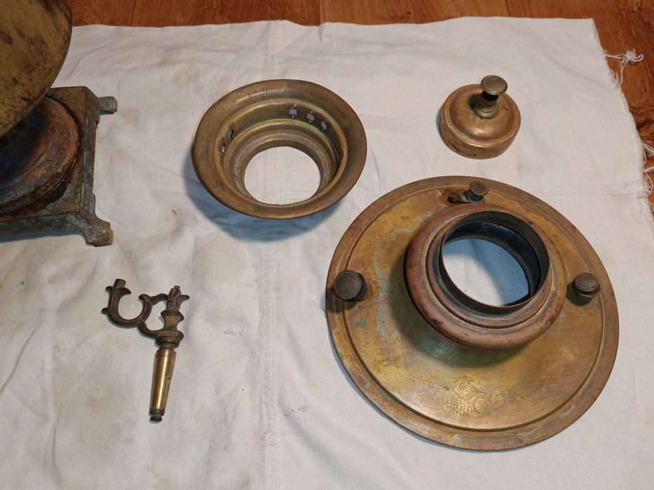 Самовар на дровах Тула Баташевы 19 век 10 медалей