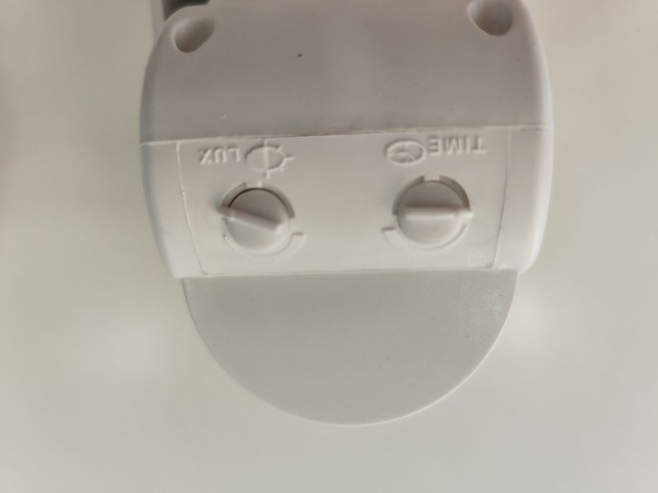 Sensores movimento para luz