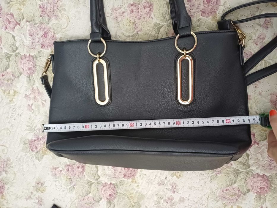 Classic Black Bag64365332153345123