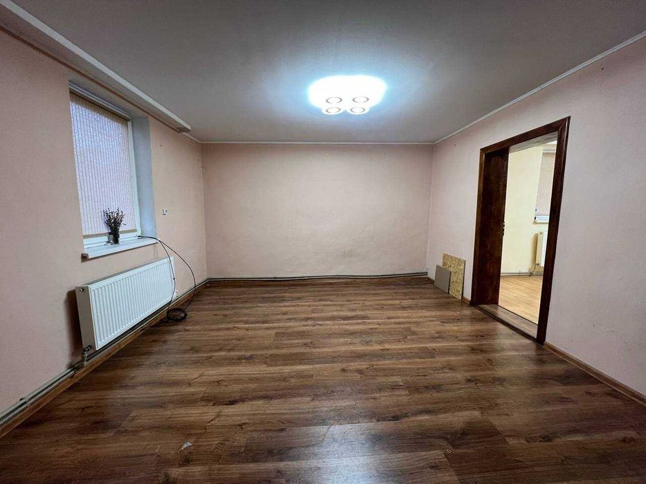 Будинок з земельною ділянкою с.Березівка