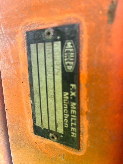 3 stronny WYWROT , kiper MEILLER  zabudowa wywrotki