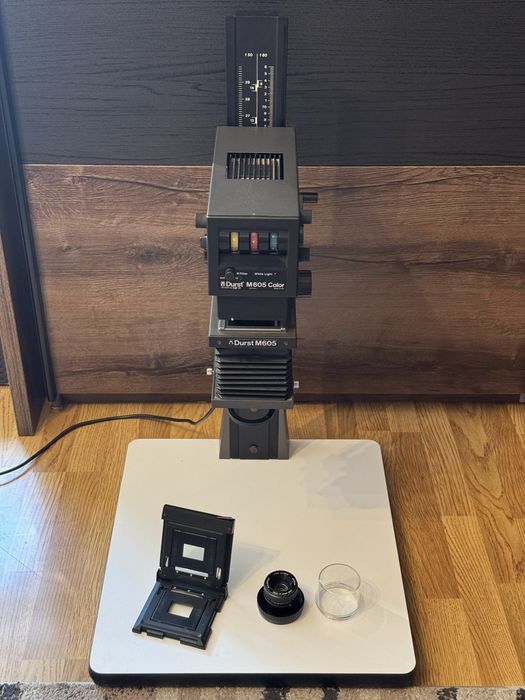 Powiekszalnik Durst M605 35mm z Minoltą C.E Rokkor 50 2.8