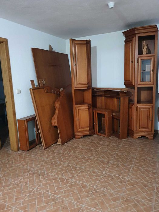 Bar (Móvel em Madeira)