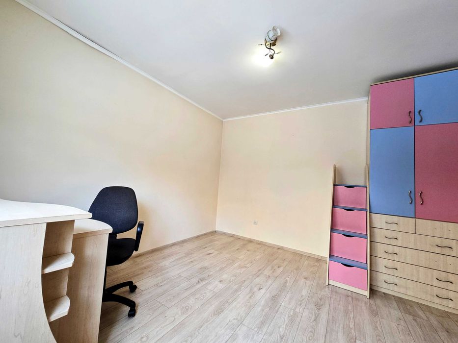 2-Х кімнатна квартира на вул.ГЕРОЇВ МАЙДАНУ( р-н Юність Буковини).