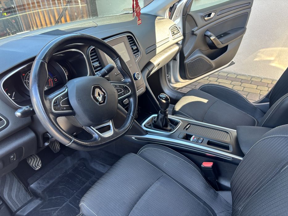 Megane 4 1,6 SCe ,,Limited”