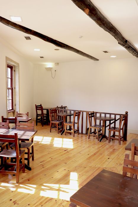 Restaurante Renovado - Centro de Valongo