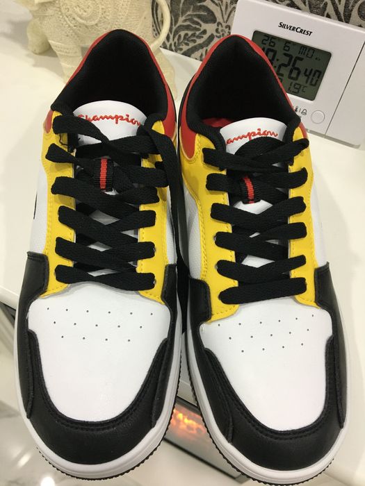 Продаж ОРИГІНАЛ Кросівок Champion
