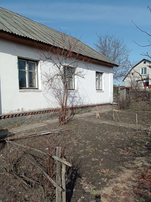Будинок в Старому Білорусі в житловому стані.
