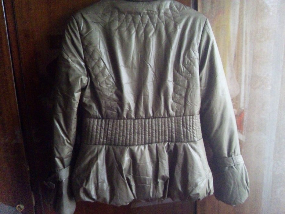 куртка женская 44р.