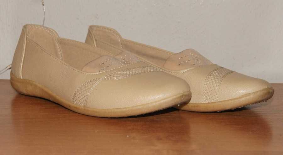 Półbuty damskie beżowe rozmiar 40