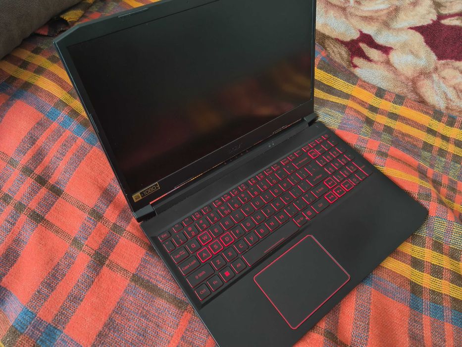 Laptop gamingowy Acer Nitro 5 [GTX 1650, 16/256 GB, Intel Core i5]