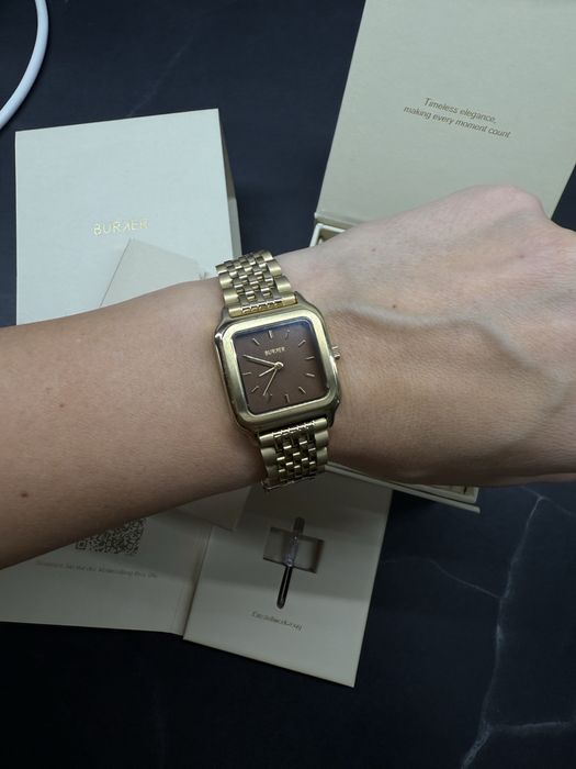 Годинник BURKER жіночий сучасна модель