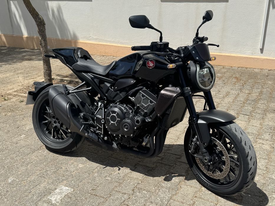 Honda cb1000r Black Edition