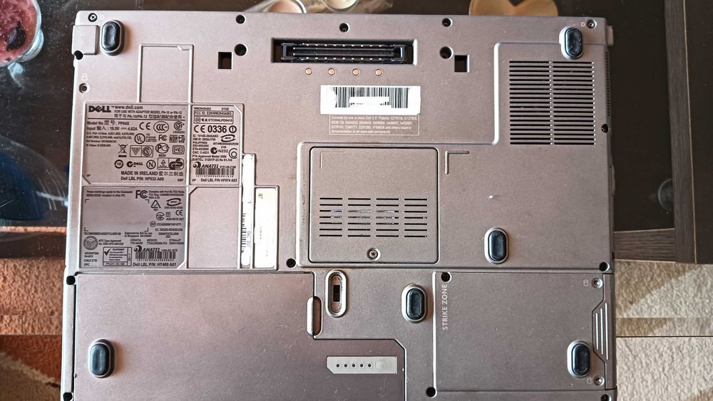 Portátil Dell Latitude D830