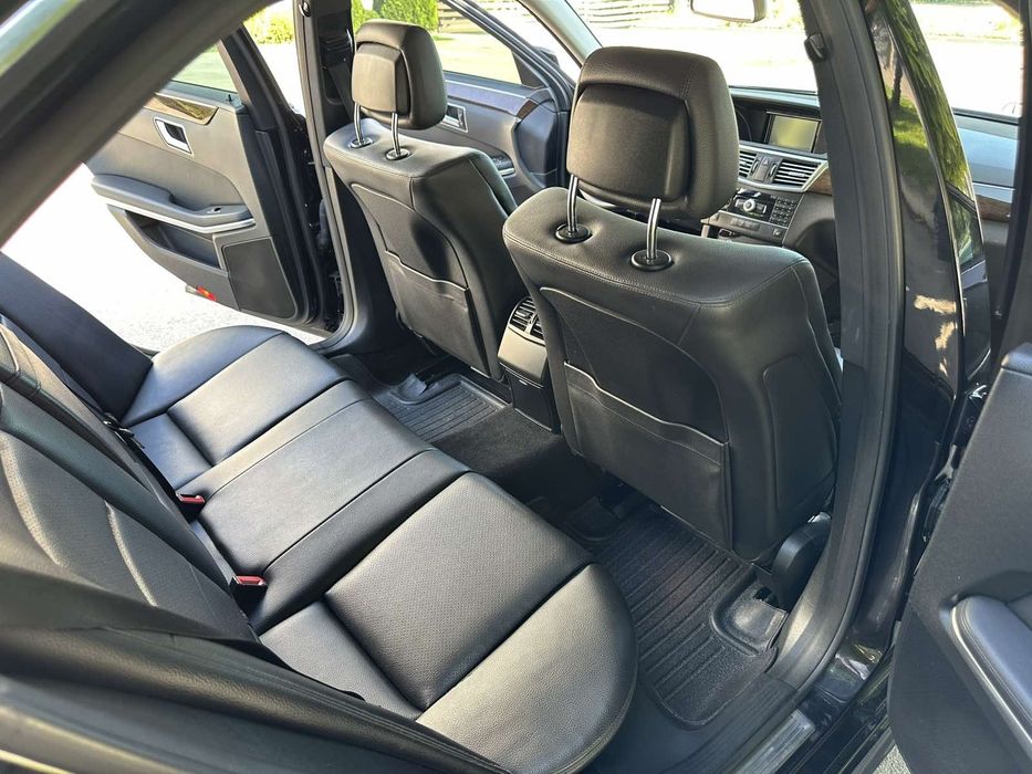 Продам Mercedes-Benz E-Class 1.8i GAZ 2012