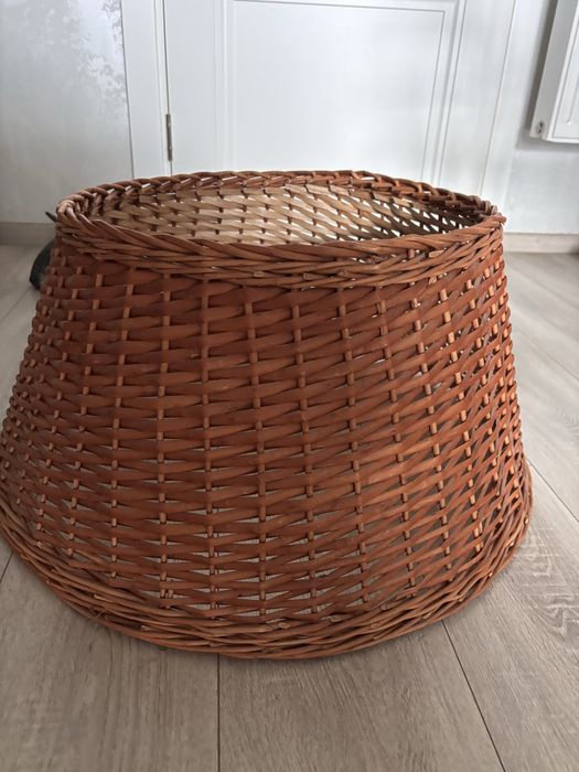 Підставка під ялинку юбка з лози