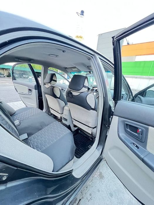 Продам машину kia