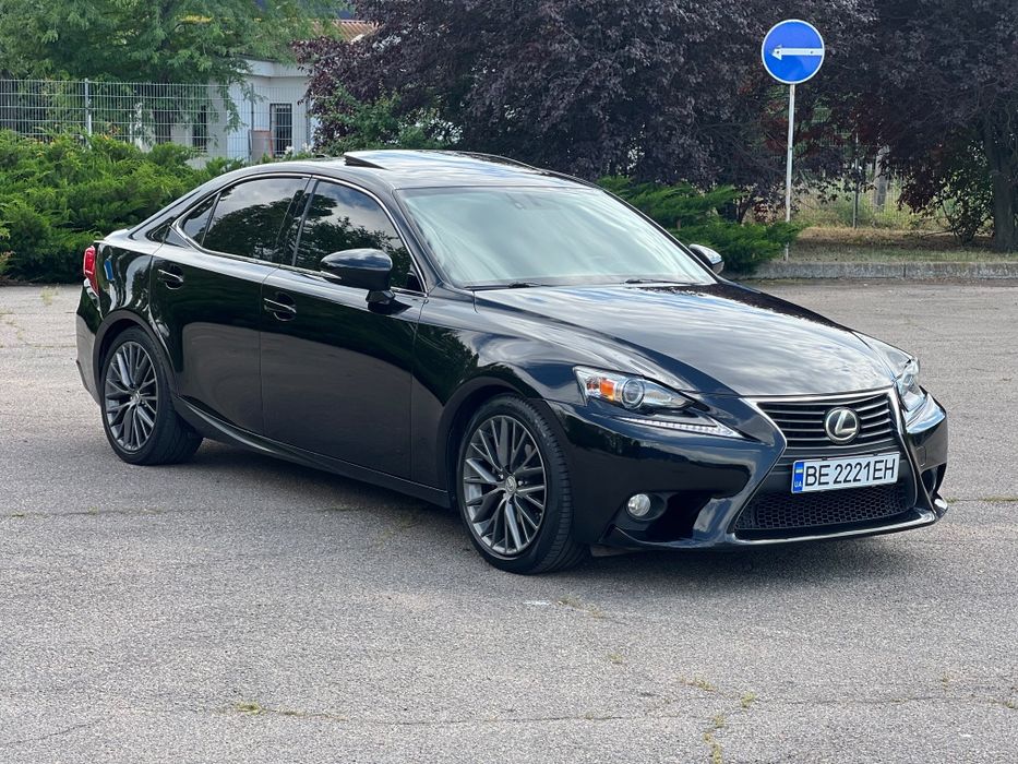 Продам Lexus IS 250 2013 рік бензин лексус