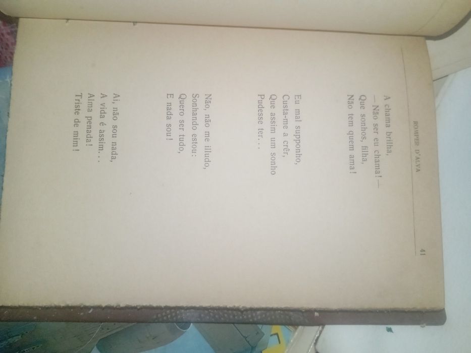 Livro romper de alva com defeitos  na lomba