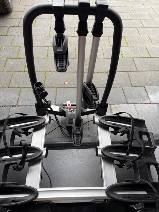 Thule bagażnik na rowery na hak fix4bike do Volvo/ Mercedes