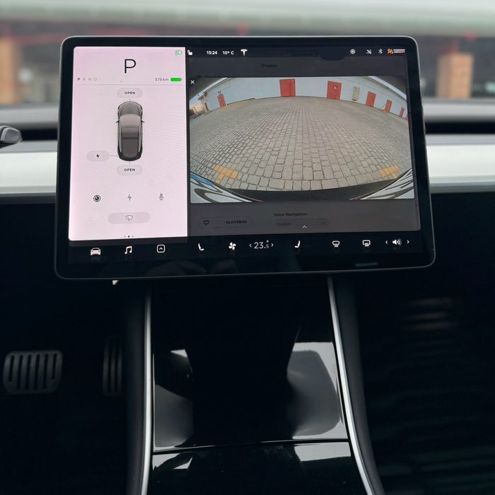 Tesla Model 3 Performance. Обмін на квартиру + доплата