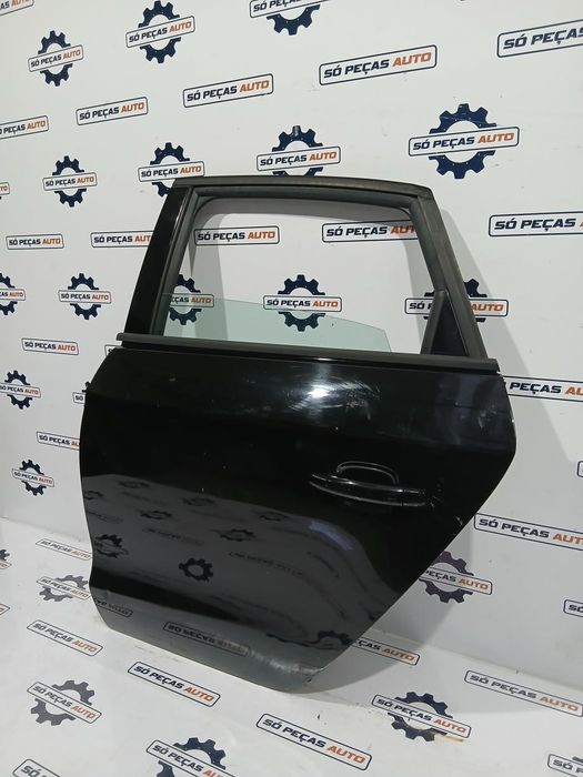 PORTA TRASEIRA ESQUERDA PRETO AUDI A1 1.2TFSI ANO: 2012