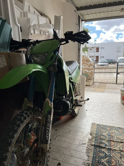 Vendo kawasaki 250 2t