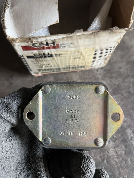 Реле CNH 87455571