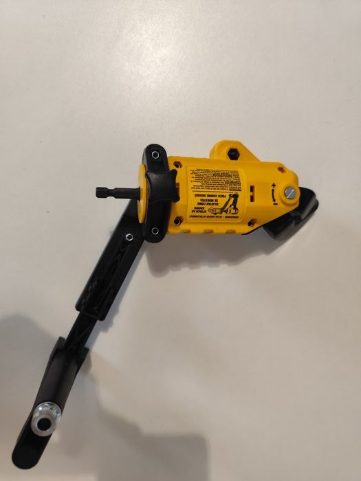 Nożyce do blachy na wkrętarke DeWalt