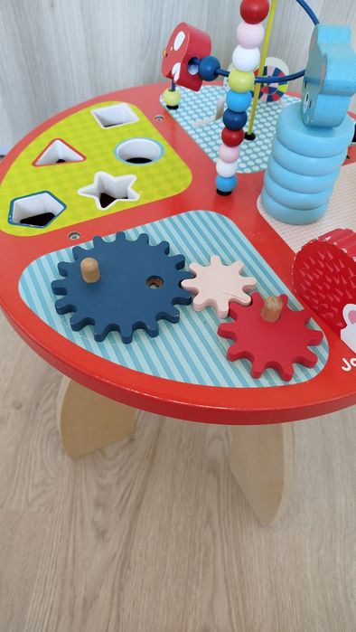 Mesa de actividades Janod