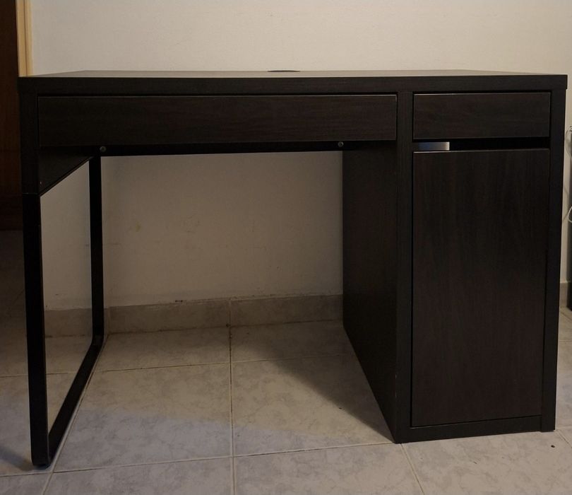 Secretária Micke IKEA