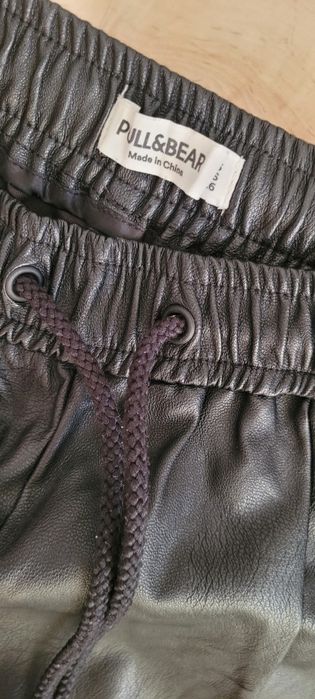 Spodnie skórkowe nowe PULL& BEAR