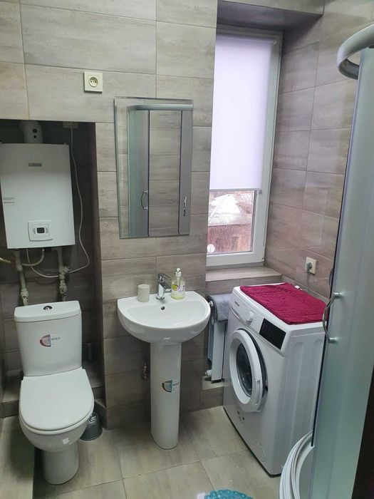 Сдам посуточно 1-комнатную квартиру. ЮЖД, Центр