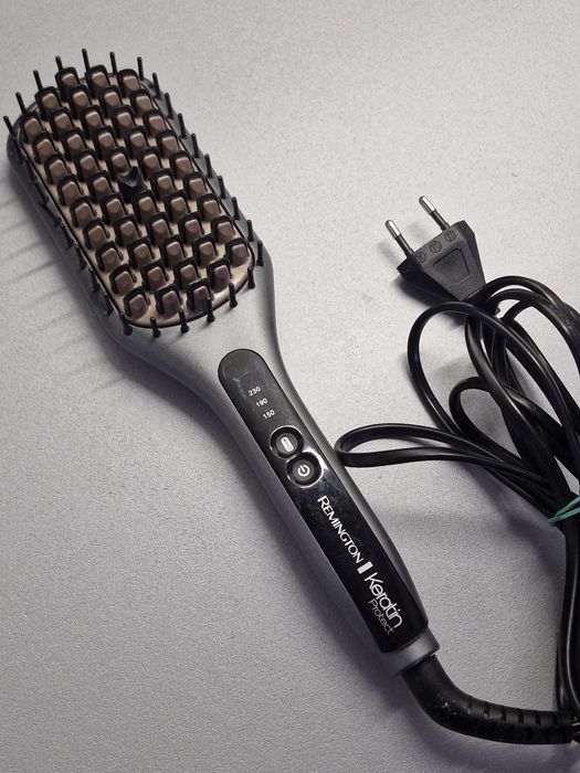 JAK NOWA Szczotka prostująca Remington