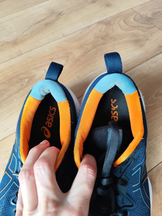 Asics Gel Cumulus rozmiar 42