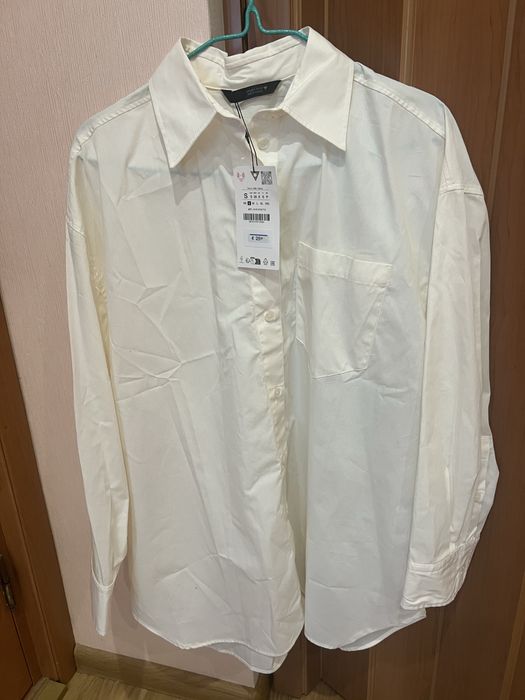 Рубашка фірми Zara