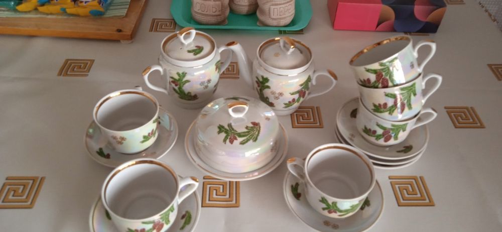 Чайний сервіз на 6 персон