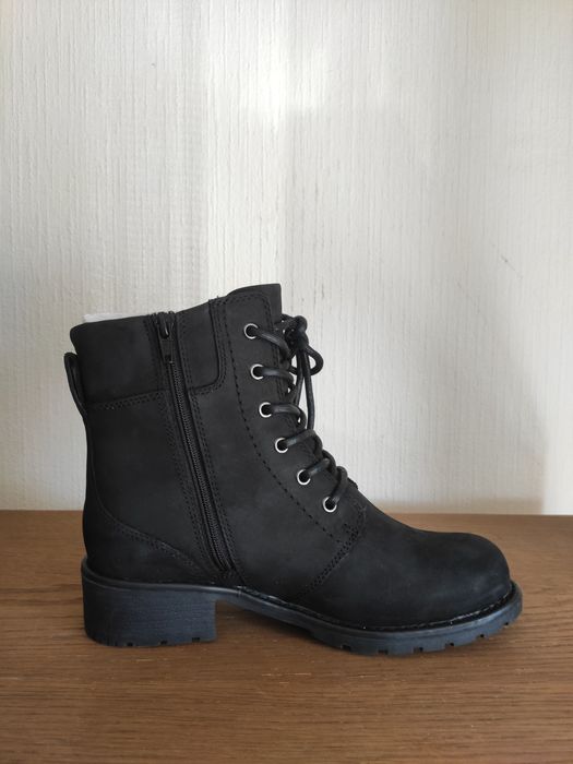 Clarks skórzane buty