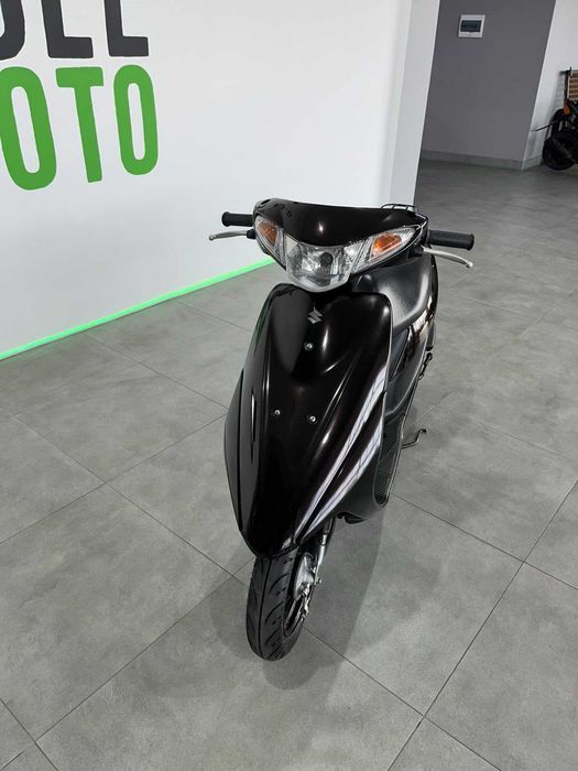 Скутер Suzuki Address V50