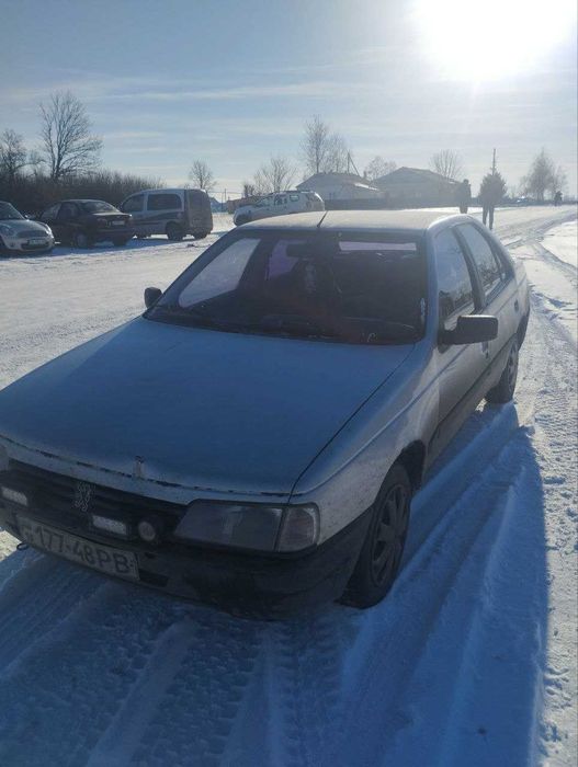 Продам Пежо 405 1.6(торг)