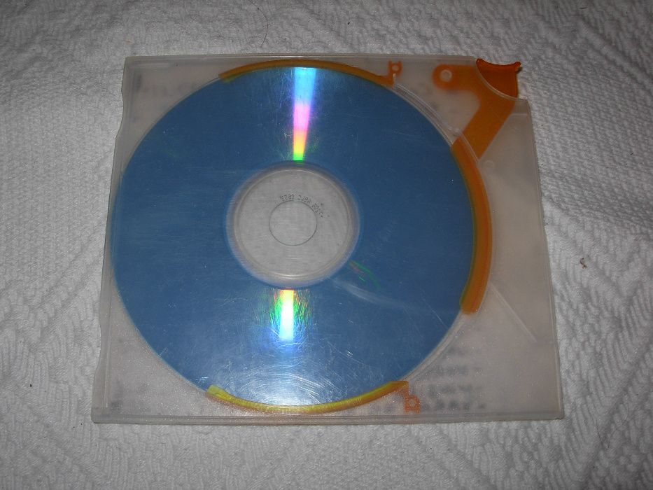 20 Clips kickout para CD's Intenso NOVO