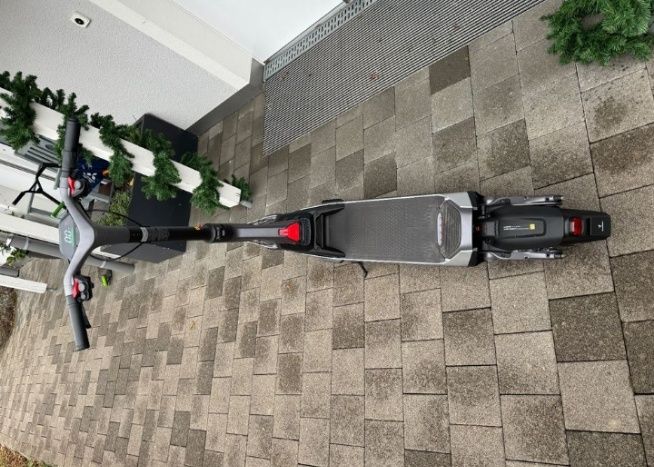 Segway-Ninebot Kicks