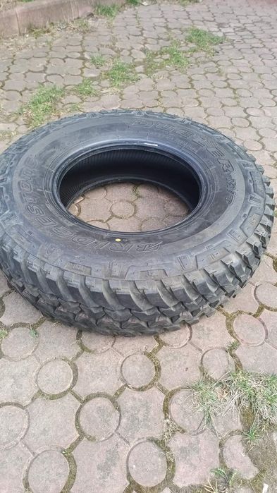 Продам Bridgestone Dueler M/T674. Размер 235/85 R16.