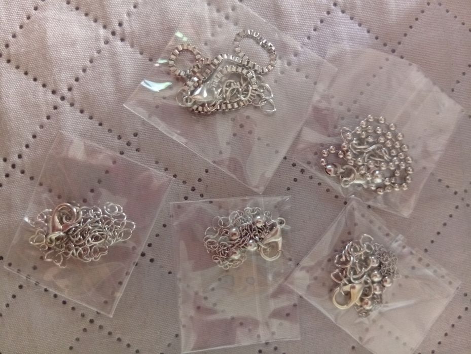 Pulseiras novas embaladas