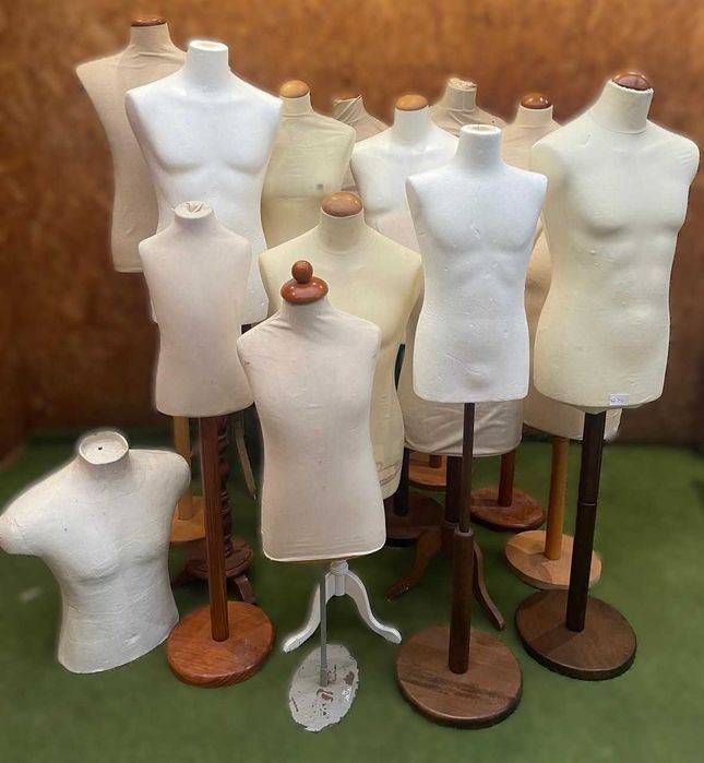 manequins antigos, com base, tamanhos diferentes
