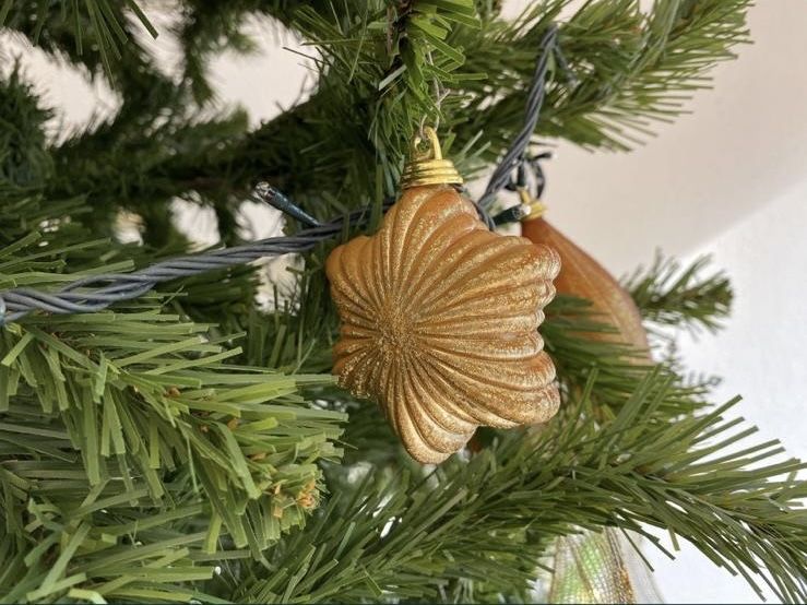 Árvore de natal com enfeites